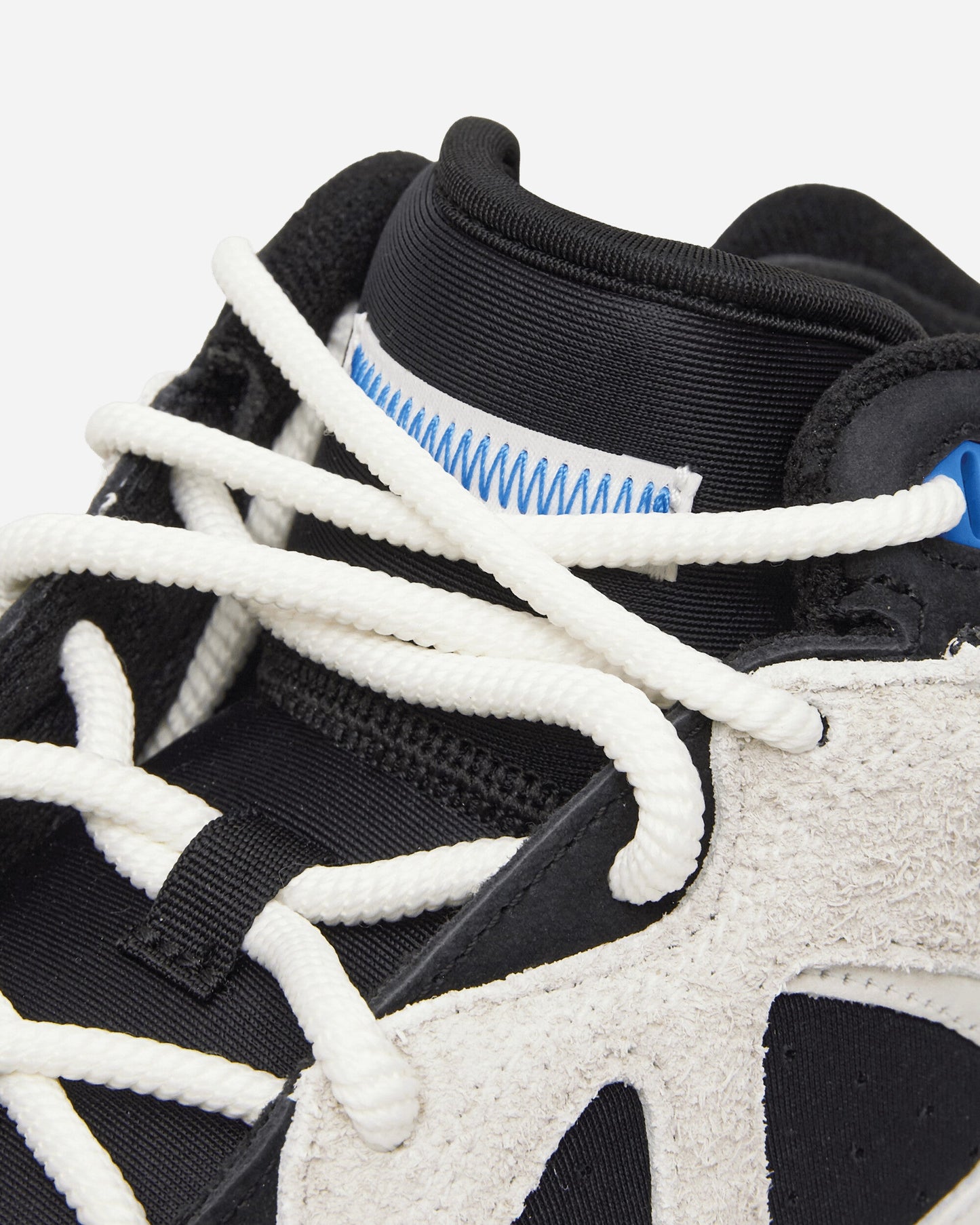 BadBo 1.0 Sneakers Off White