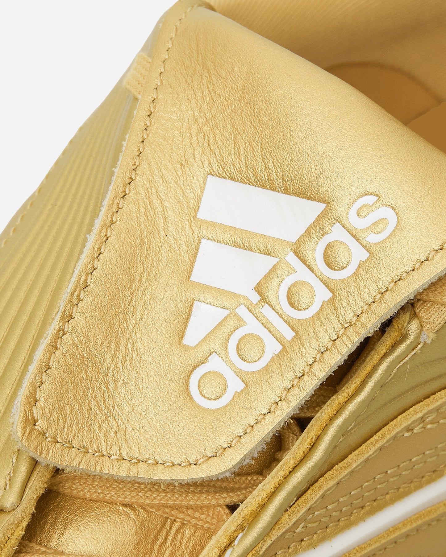 Predator Sala Sneakers Gold Metallic