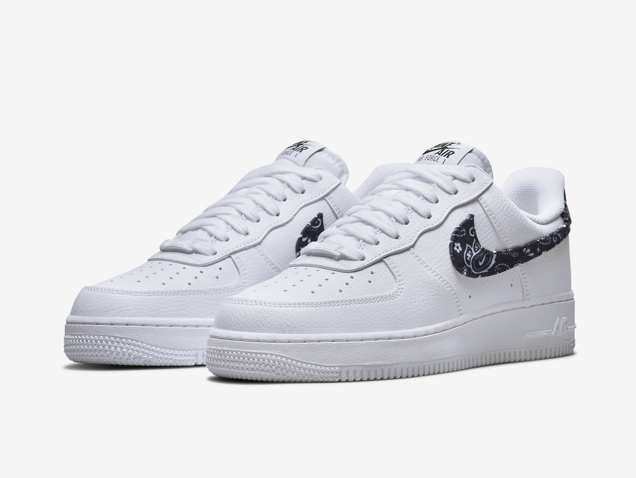 Nike Air Force 1 Low White Black Paisley (W)