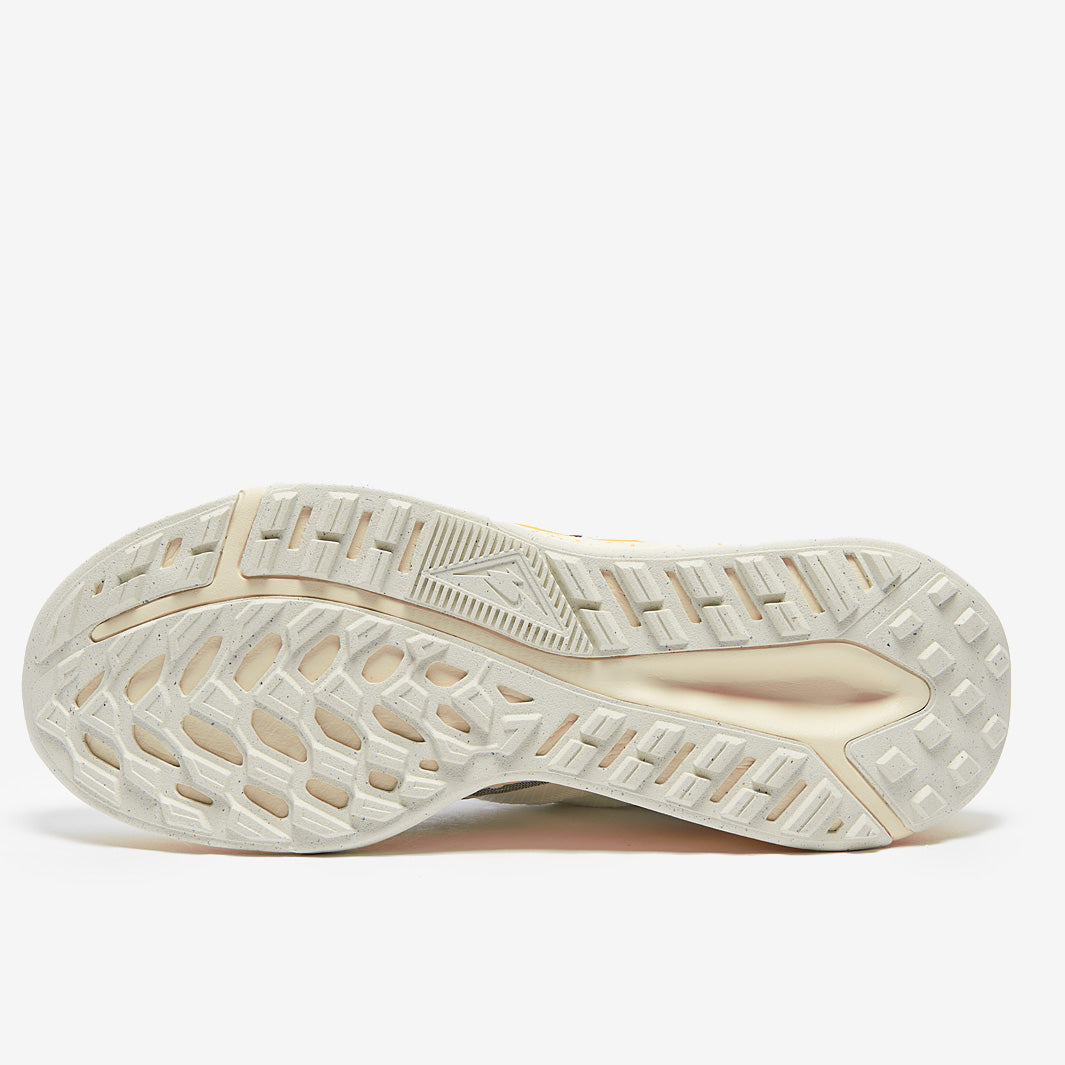Nike Juniper Trail 2