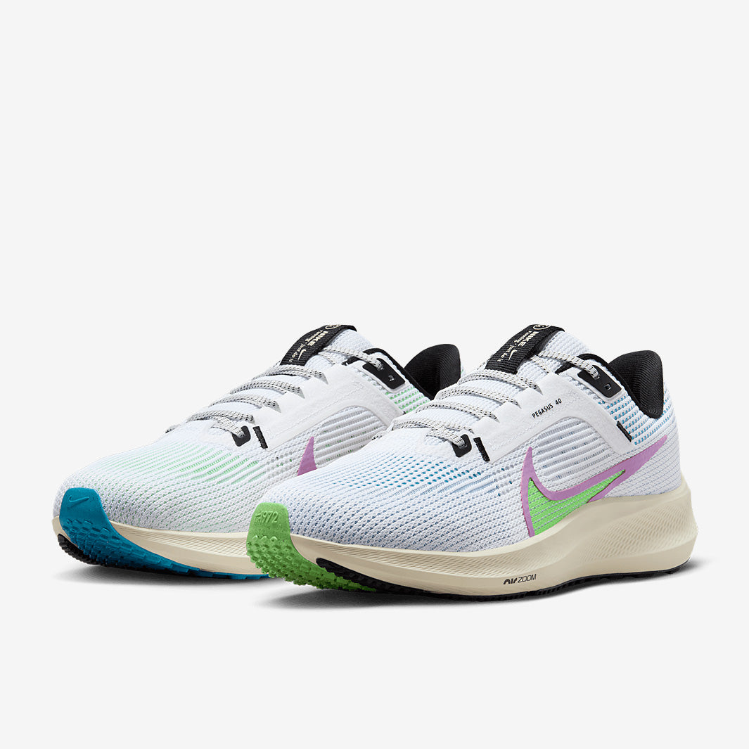 Nike Pegasus 40 - White/Multi-Color