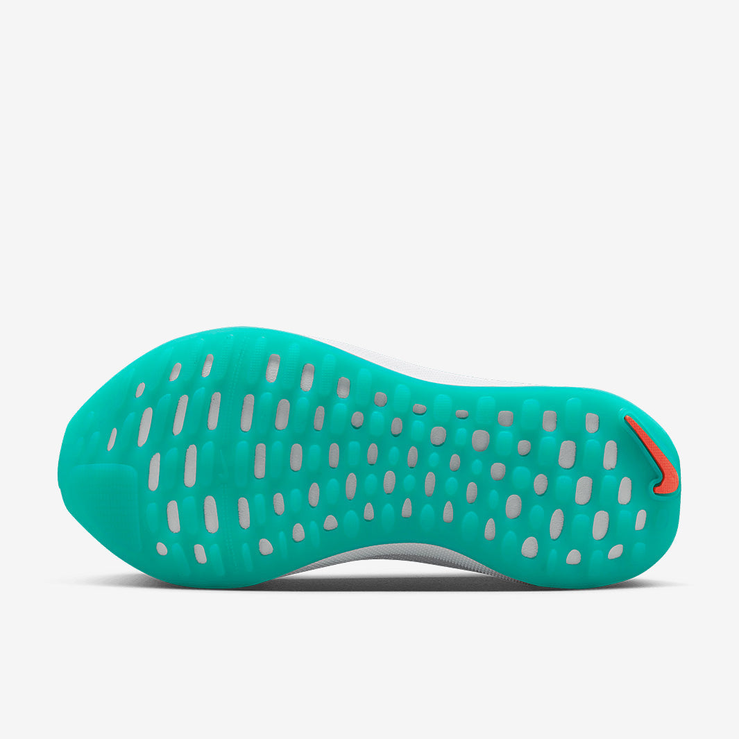 Nike Womens Infinity Run Flyknit 4