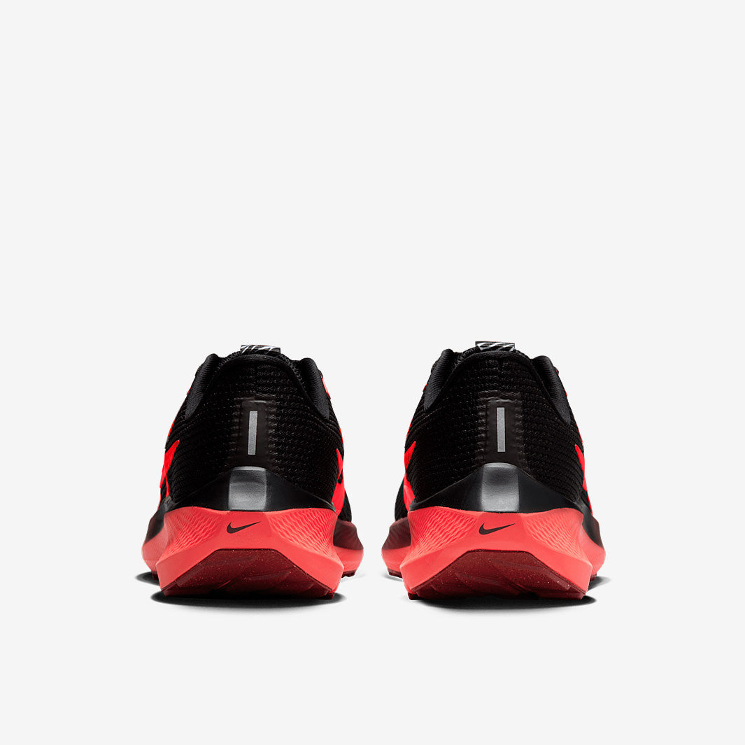 Nike Womens Air Zoom Pegasus 40