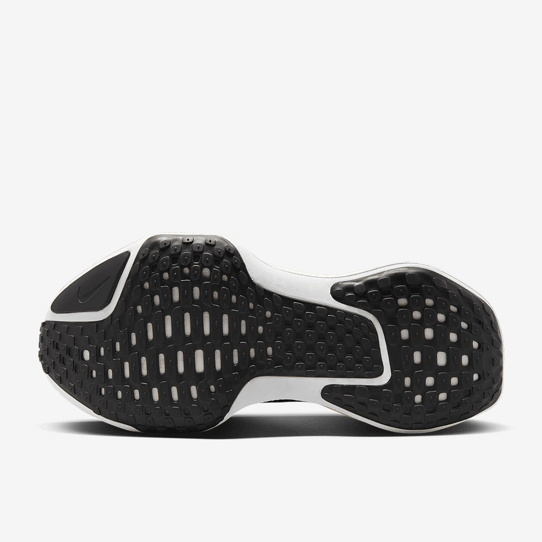 Nike Invincible 3 Wide - Black/White-Coconut Milk