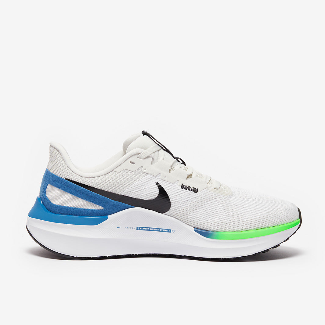 Nike Structure 25