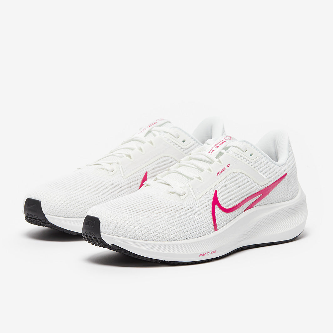 Nike Womens Pegasus 40