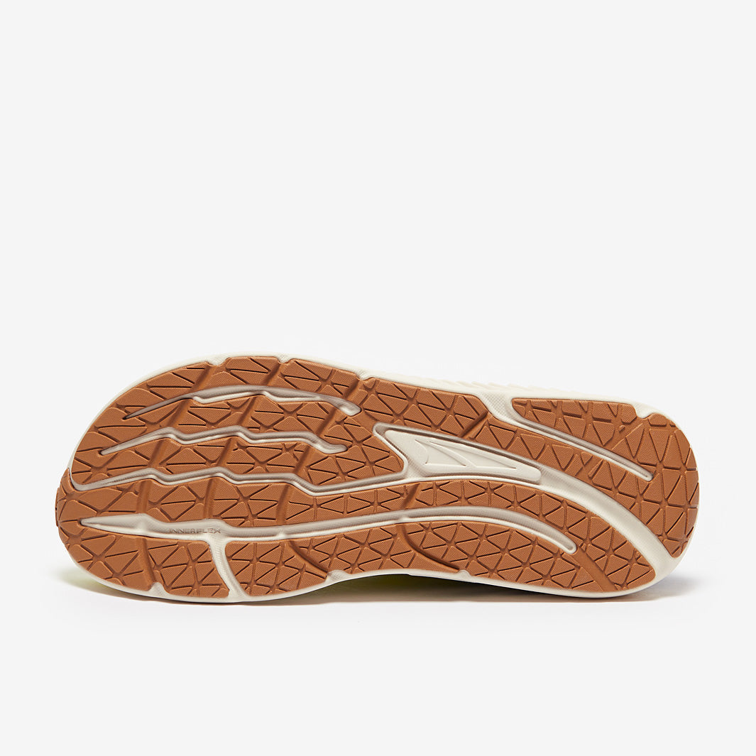 Altra Paradigm 7