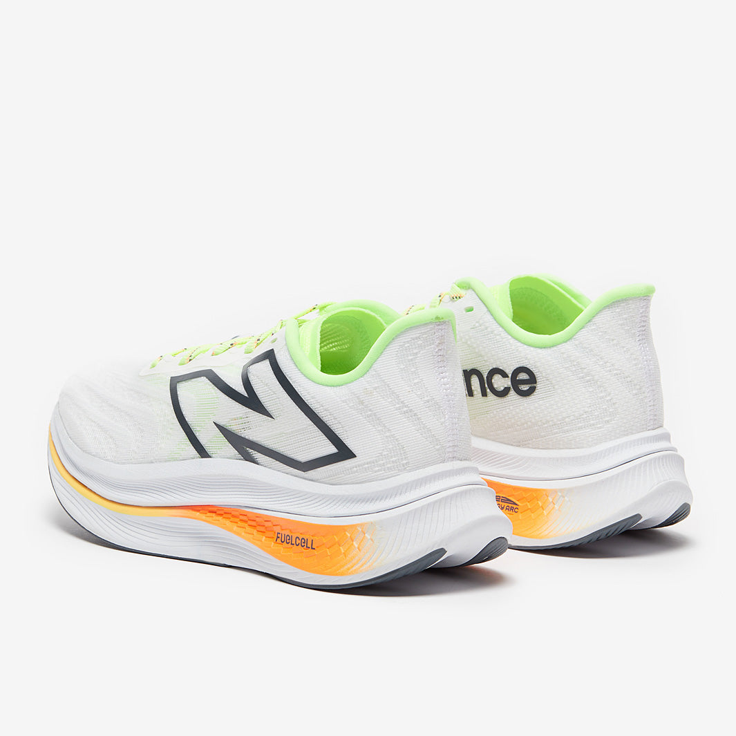 New Balance Womens FuelCell SuperComp Trainer v2