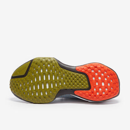Nike Womens Invincible 3 - Lt Armory Blue/Earth-Cosmic Clay