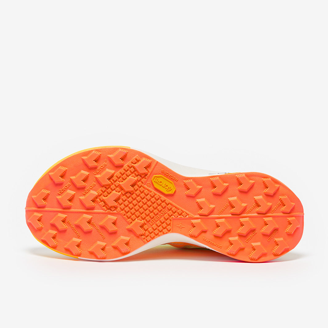 Nike Womens Ultrafly - Summit White/Black