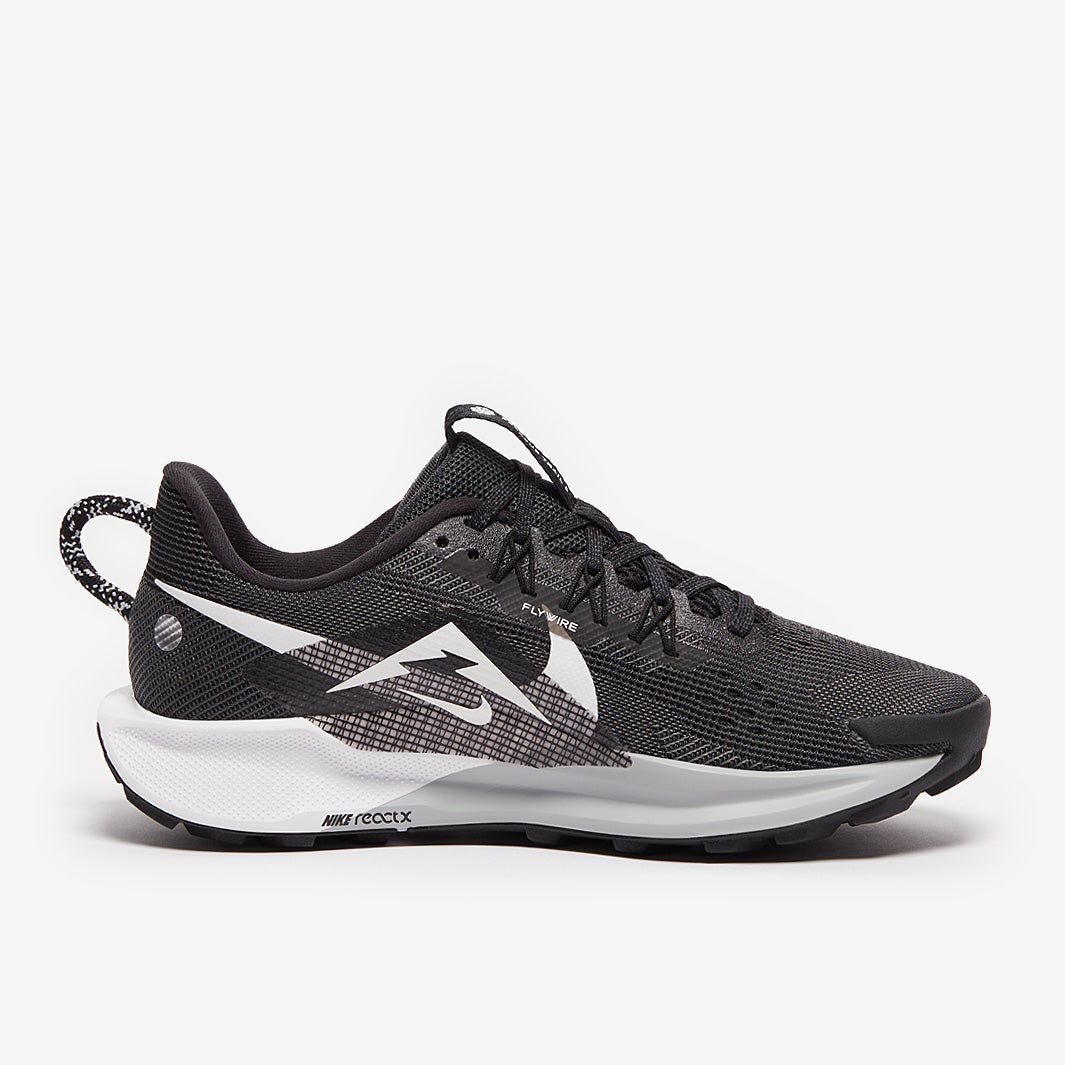 Nike Womens Pegasus Trail 5 - Black/White-Anthracite