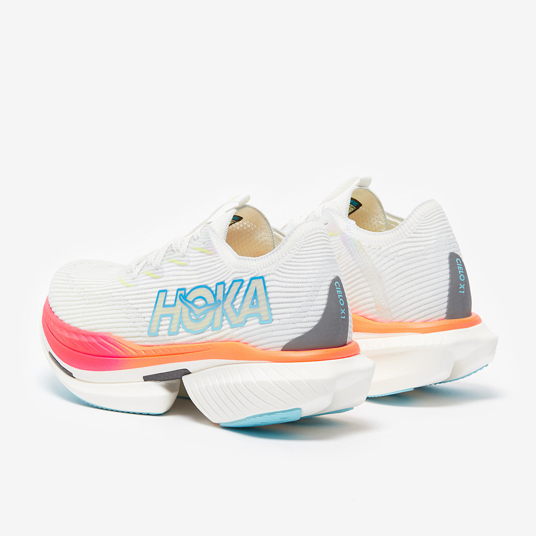 Hoka Cielo X1