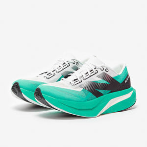 New Balance FuelCell SuperComp Elite v4