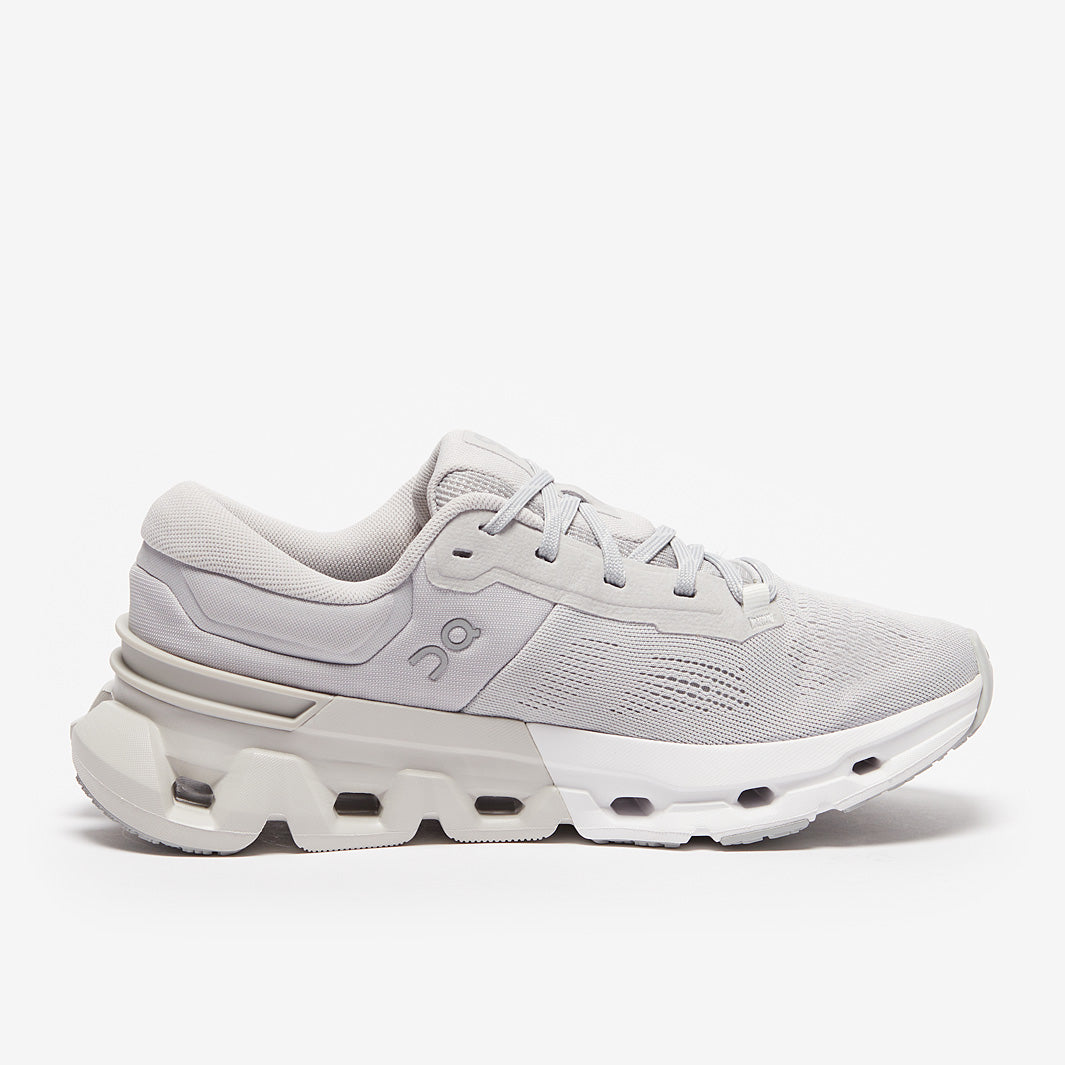 On Womens Cloudflyer 5