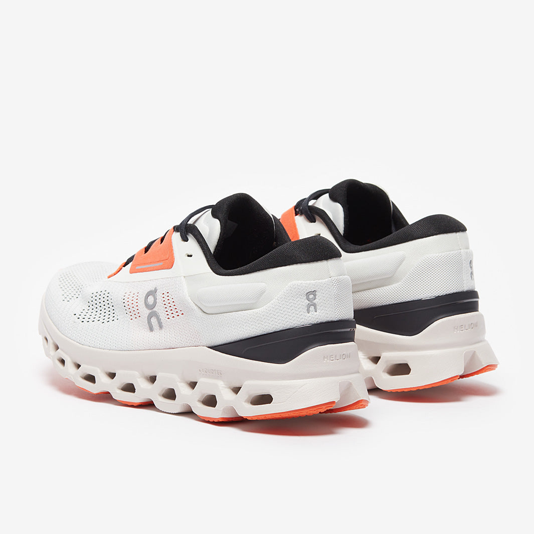 On Womens Cloudstratus 3