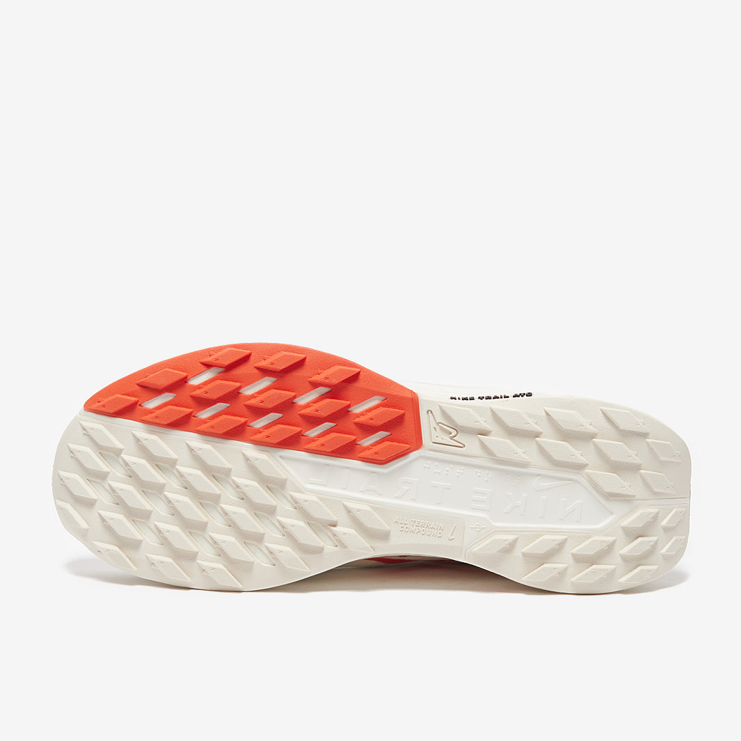 Nike Womens Pegasus Trail 5