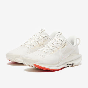 Nike Womens Pegasus Trail 5