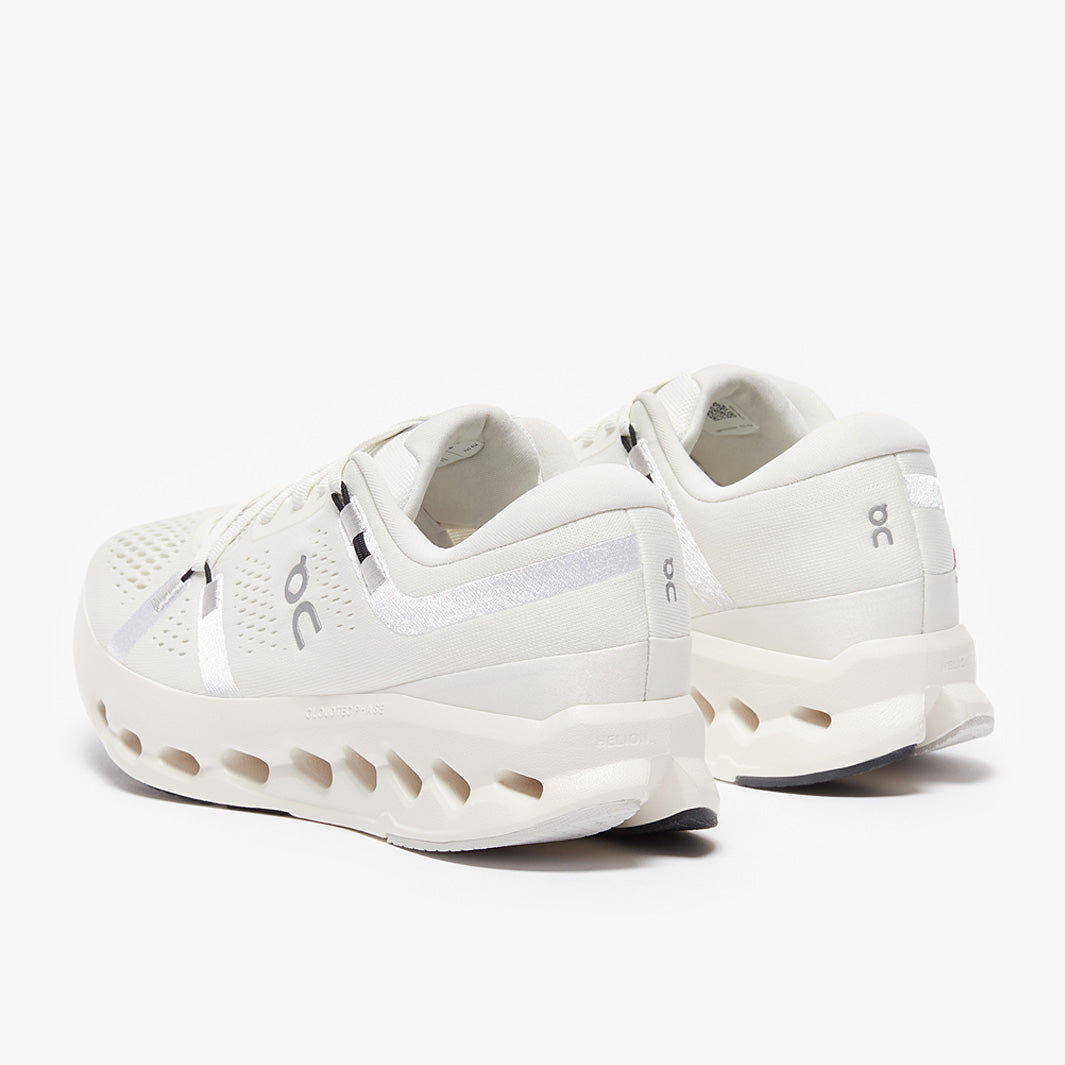 On Womens Cloudsurfer 2