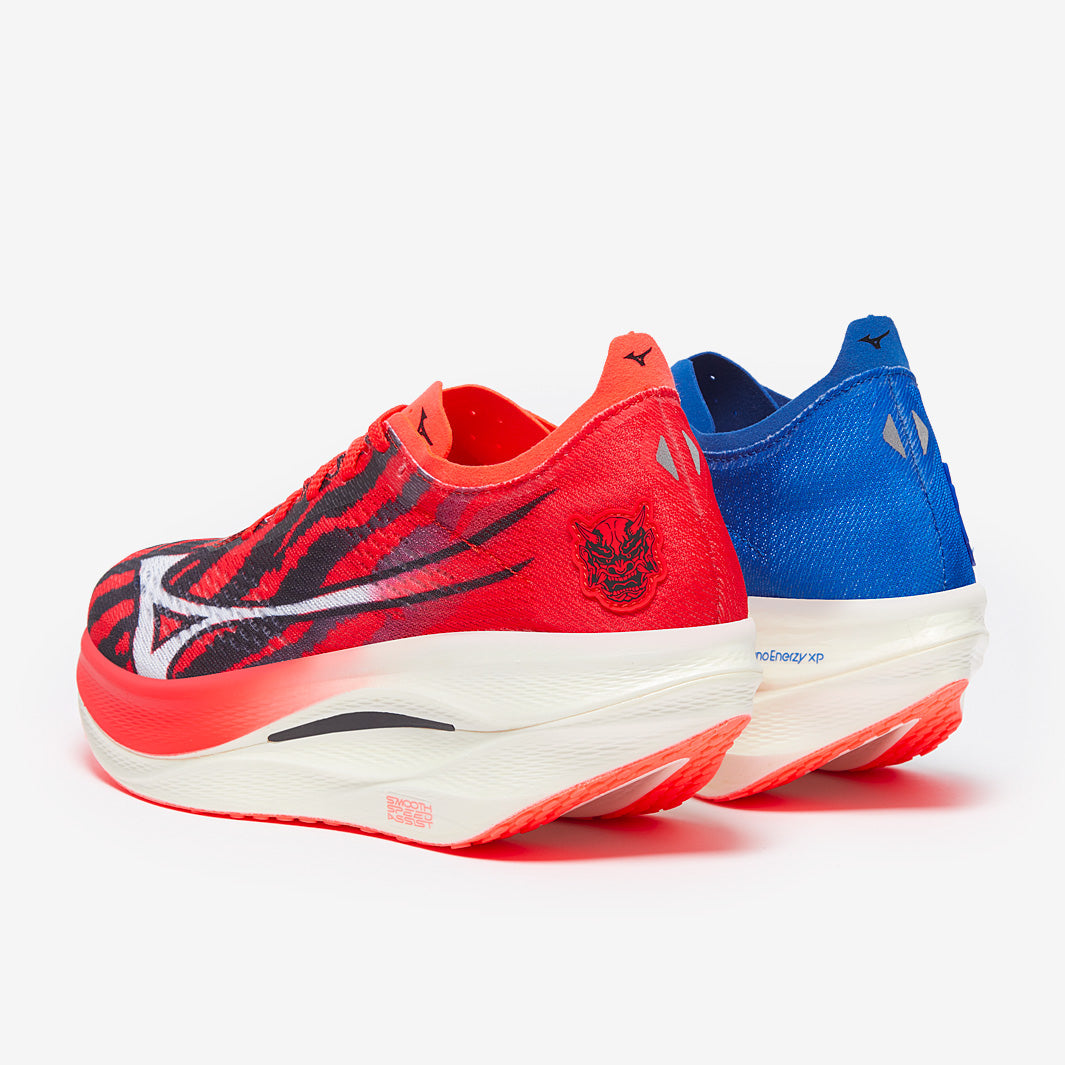 Mizuno Wave Rebellion Pro 3