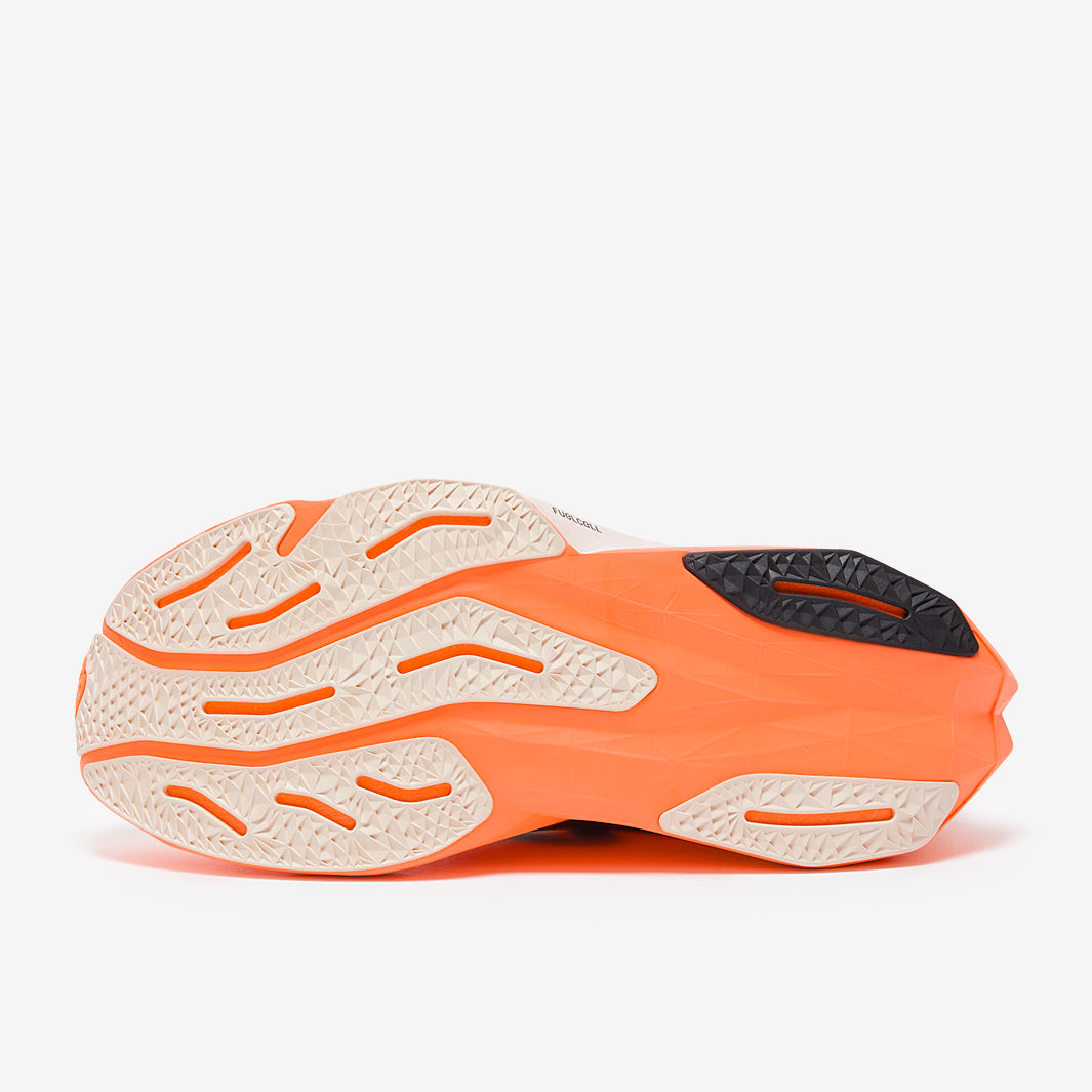 New Balance Fuelcell Rebel V4
