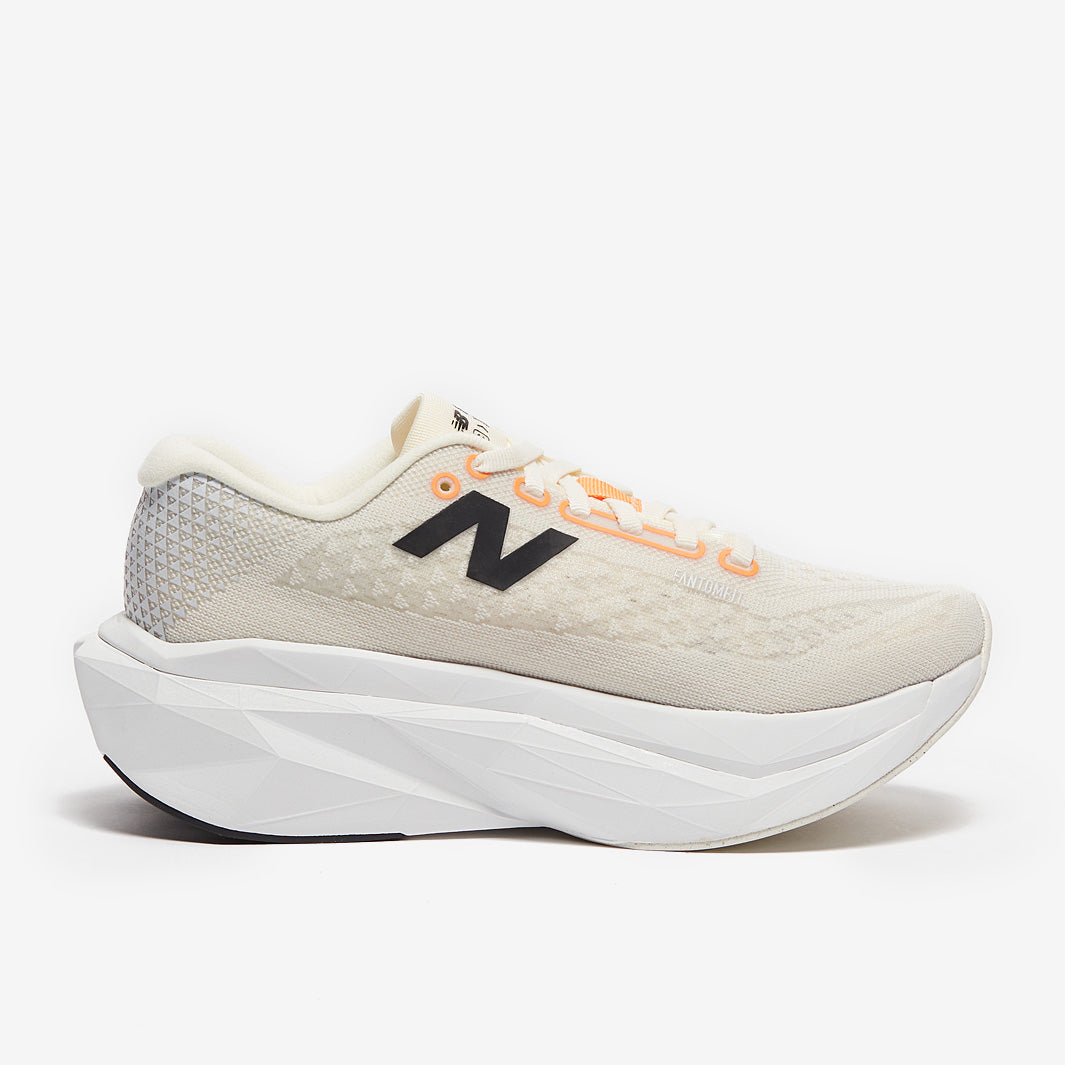New Balance Womens Fuelcell Supercomp Trainer V3