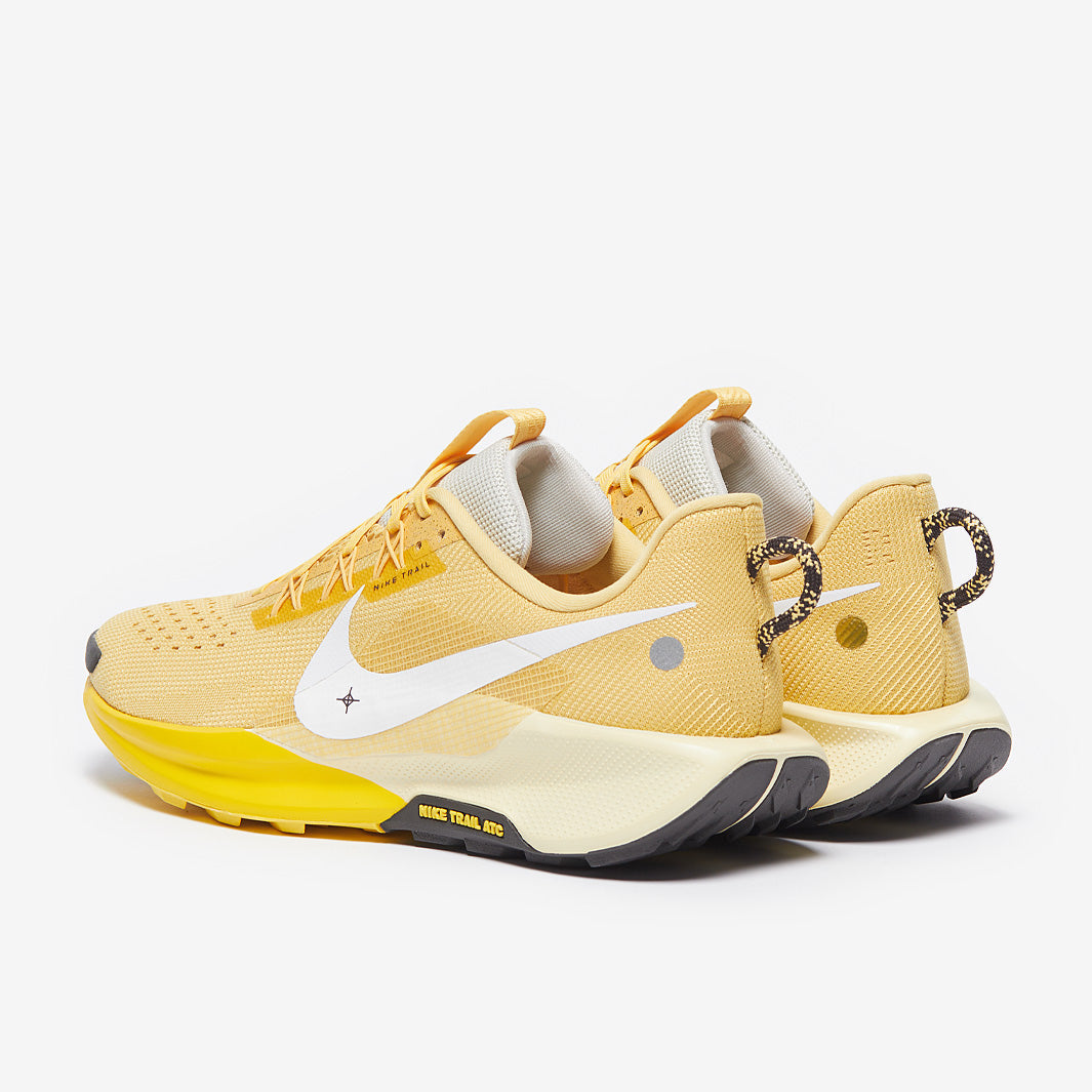 Nike Pegasus Trail 5 - Saturn Gold/White-Lightening