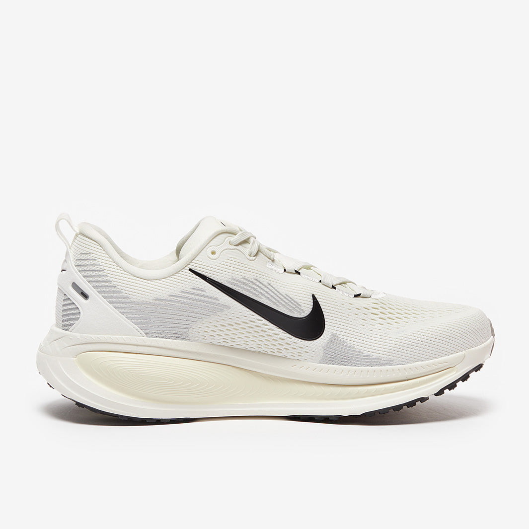 Nike Vomero 18