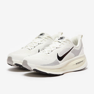 Nike Vomero 18