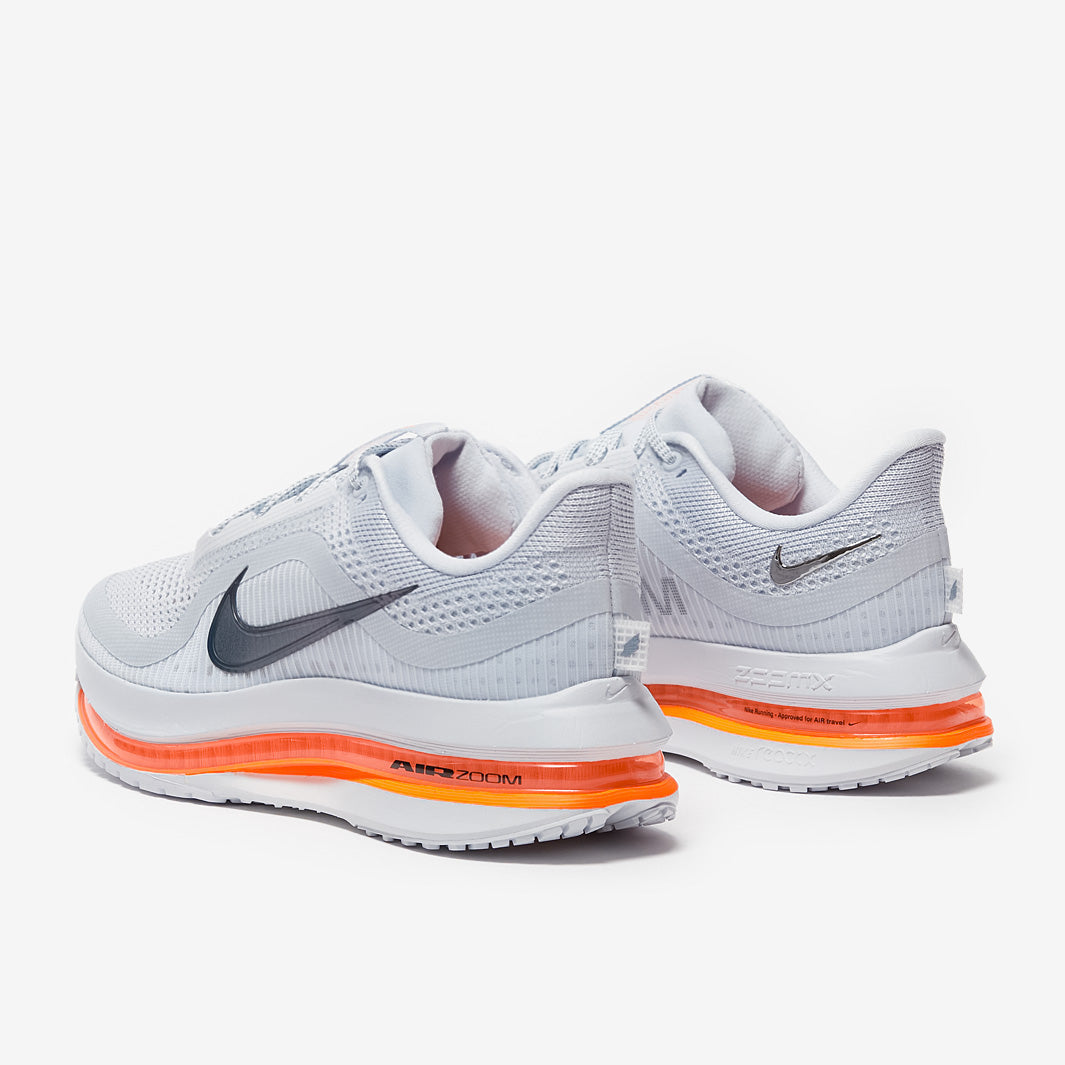 Nike Womens Pegasus Premium