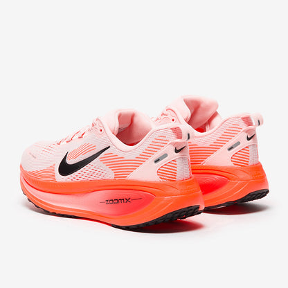 Nike Womens Vomero 18