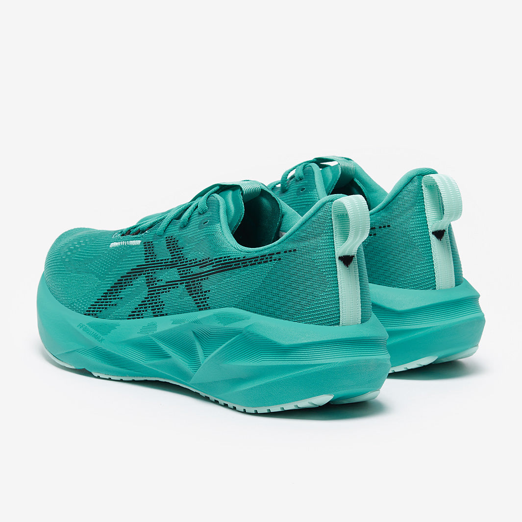 Asics Novablast 5