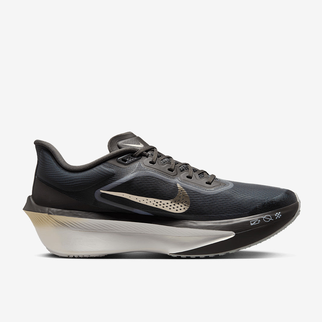 Nike Zoom Fly 6