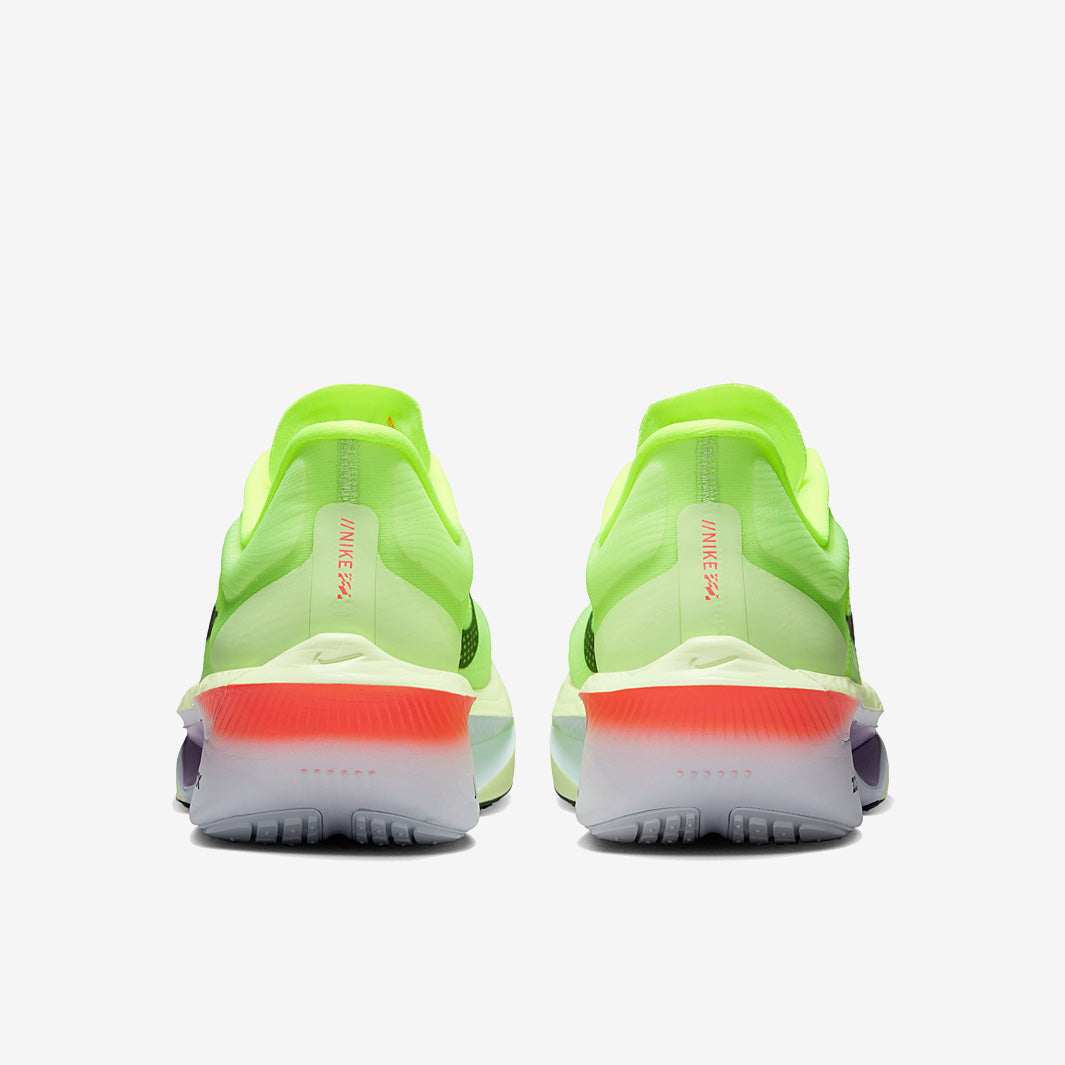 Nike Womens Zoom Fly 6