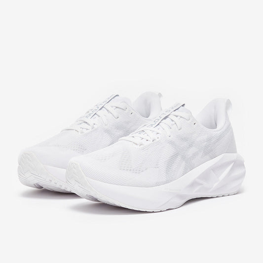 Asics Novablast 5