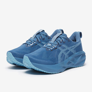 Asics Novablast 5