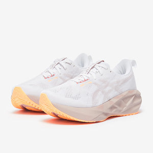 Asics Womens Novablast 5