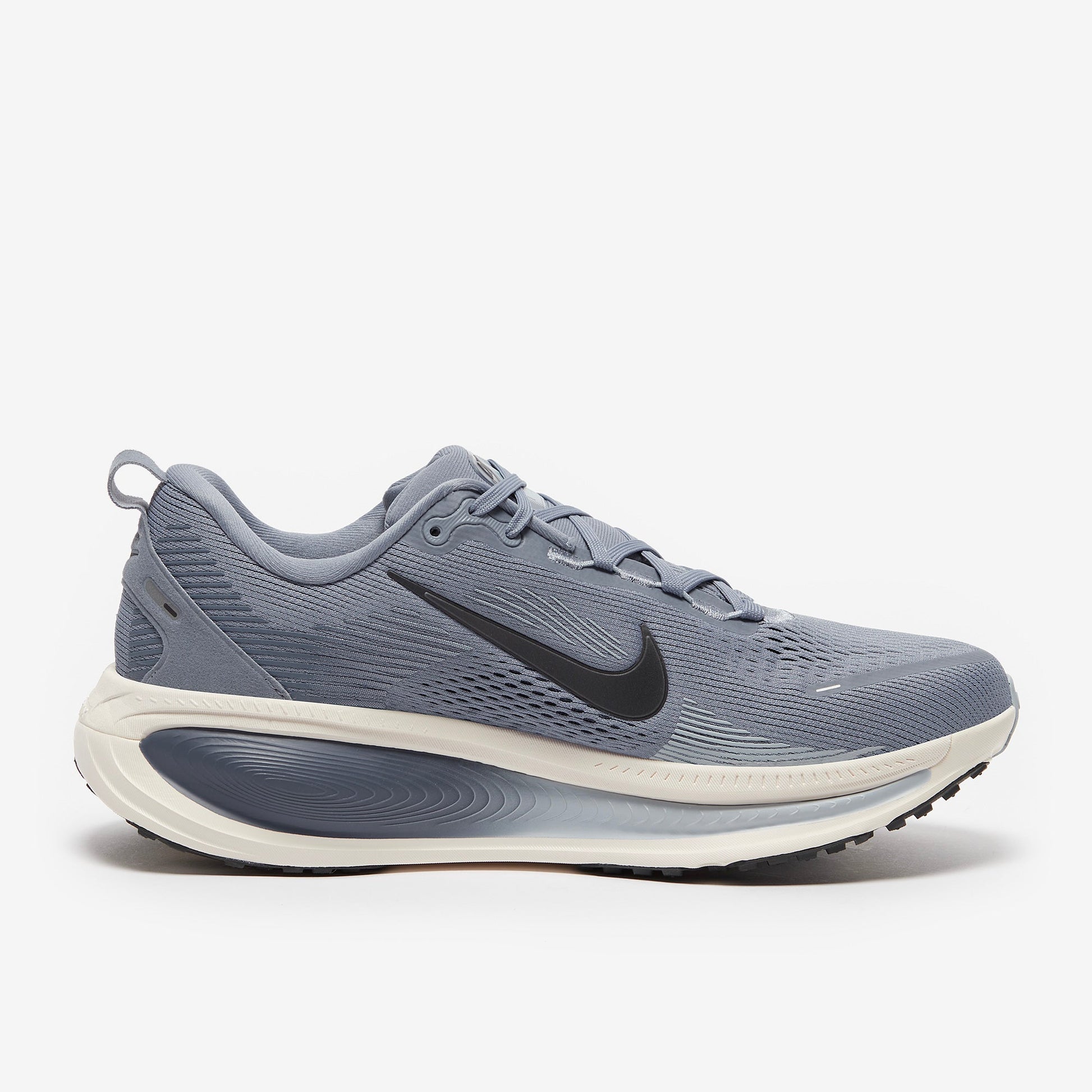 Nike Vomero 18