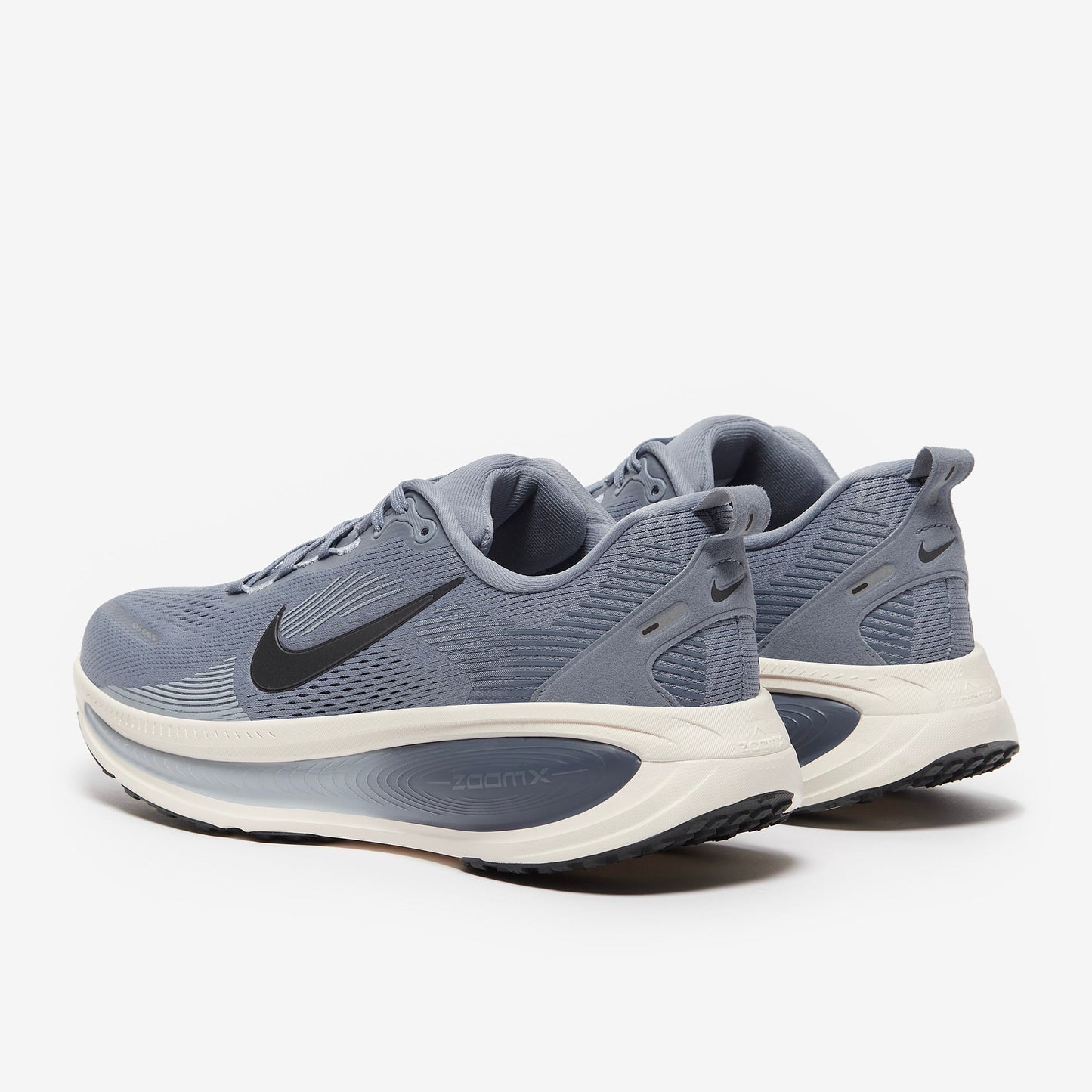 Nike Vomero 18