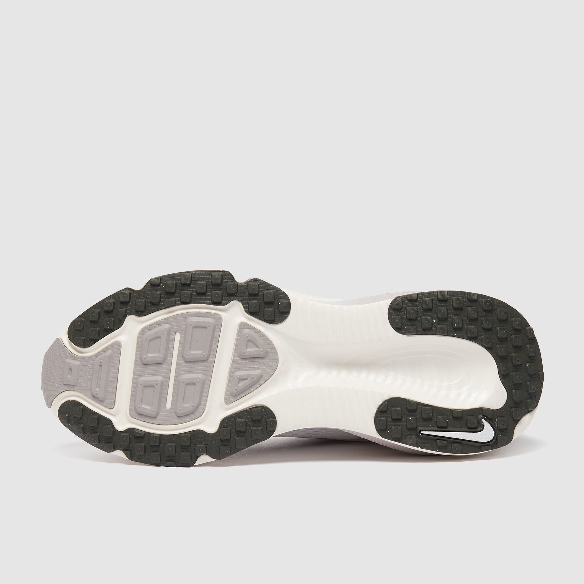 Nike Vomero 18