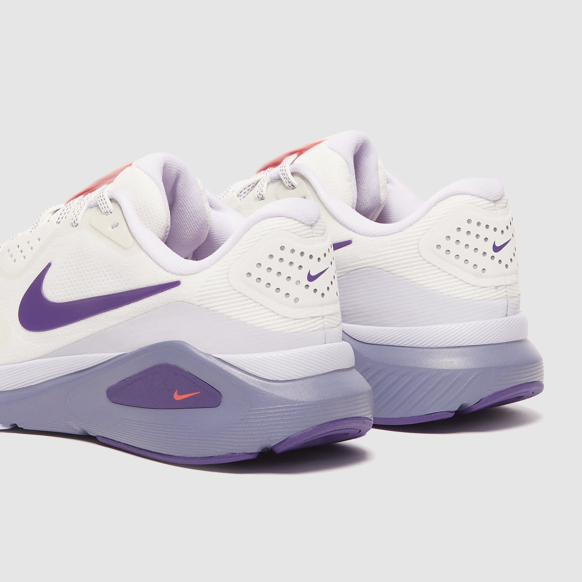 Nike Womens Structure 26