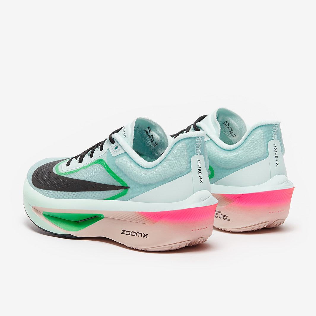 Nike Womens Zoom Fly 6