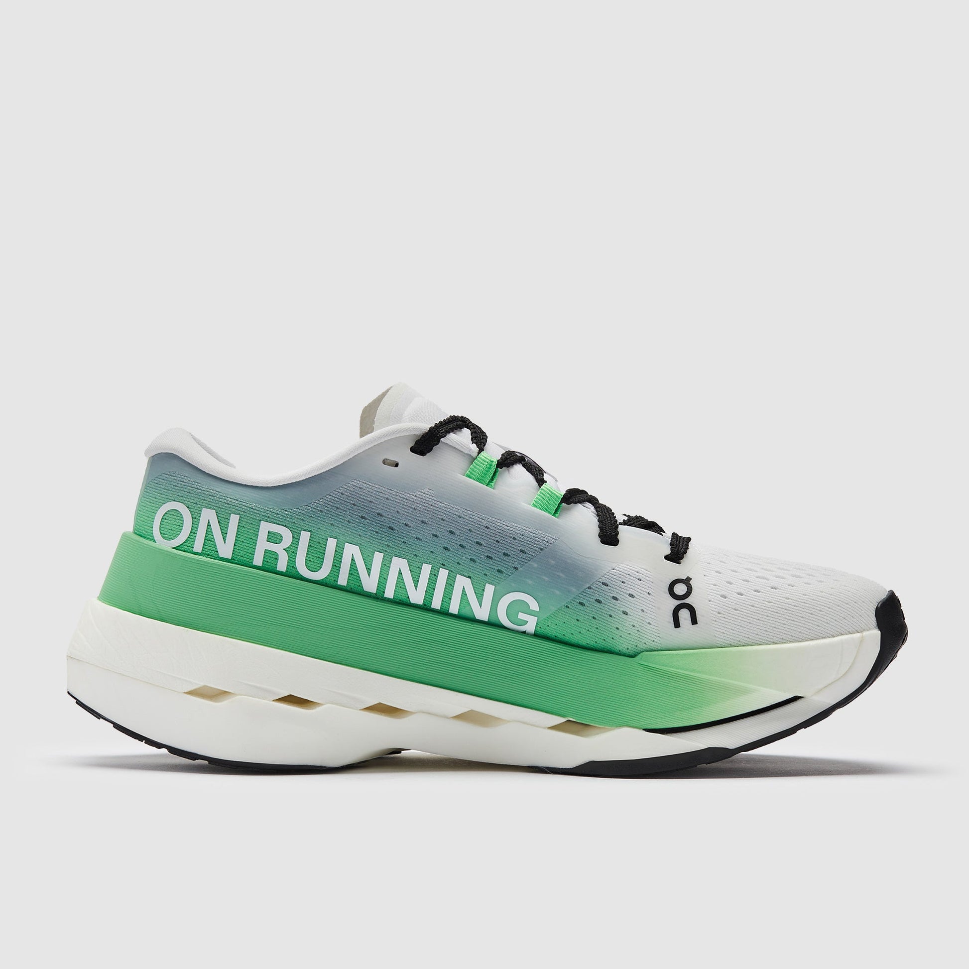 On Womens Cloudboom Max