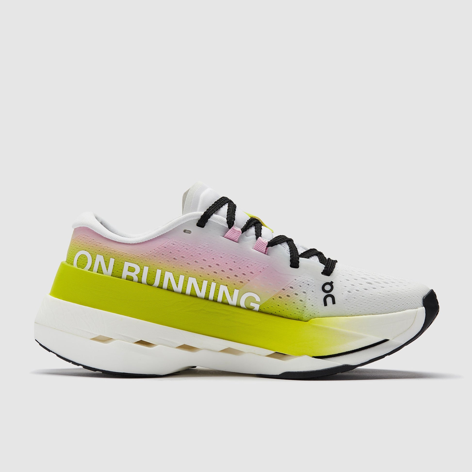 On Womens Cloudboom Max