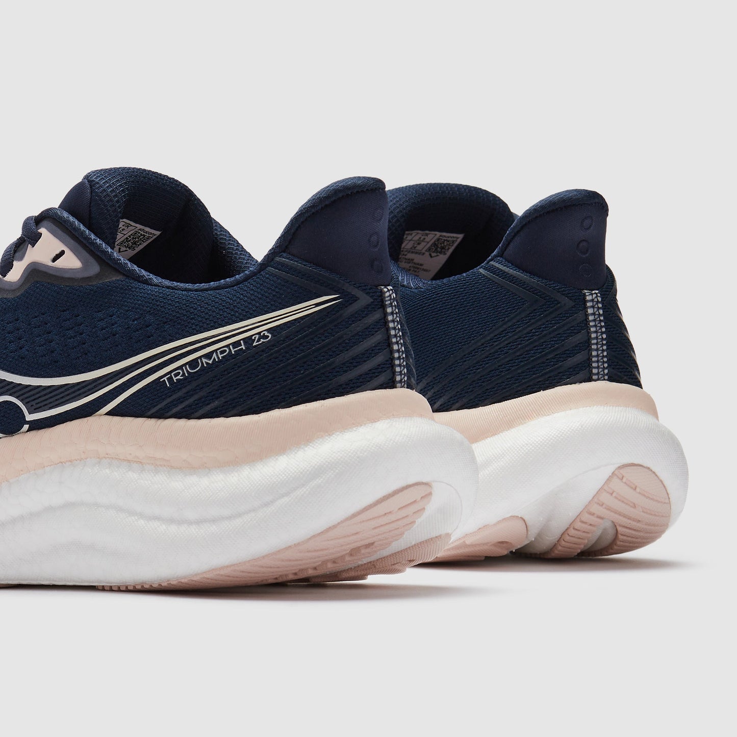 Saucony Womens Triumph 23