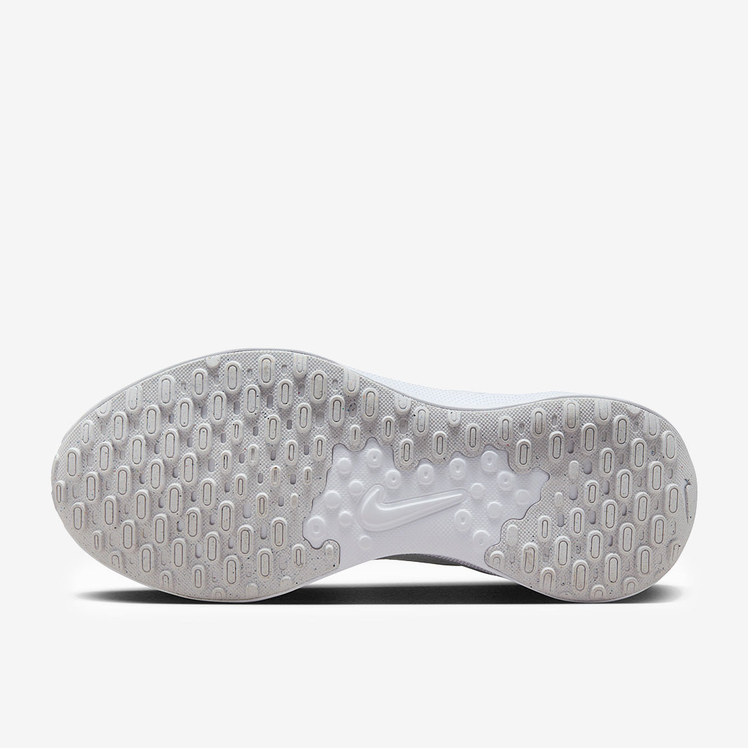 Nike Womens Revolution 7