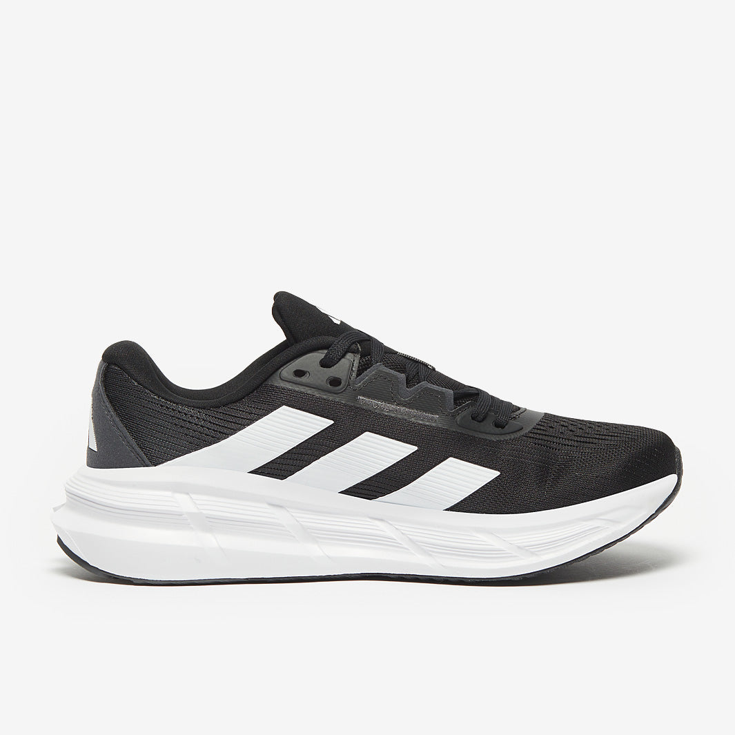 adidas Questar 3