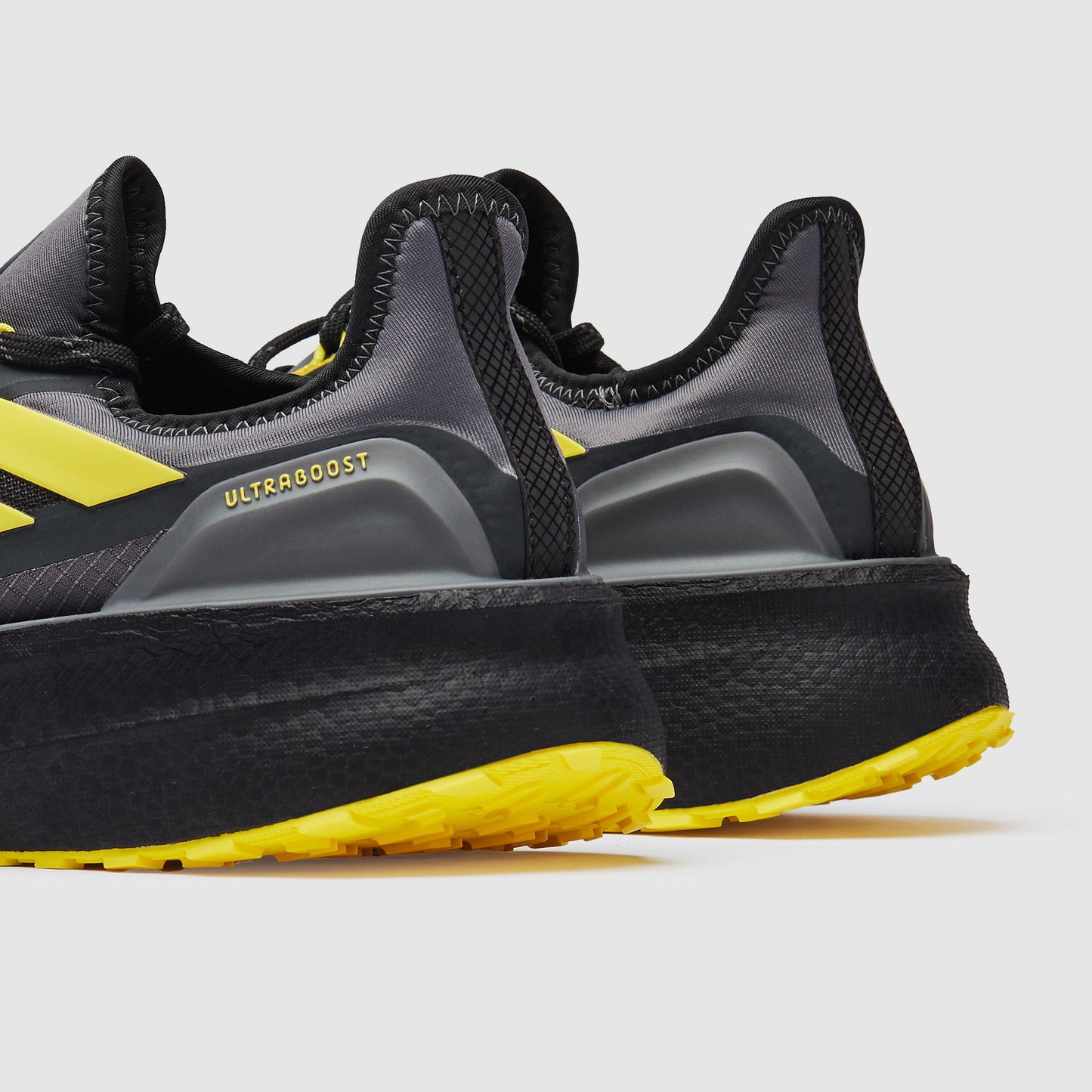 adidas Ultraboost 5 GORE-TEX