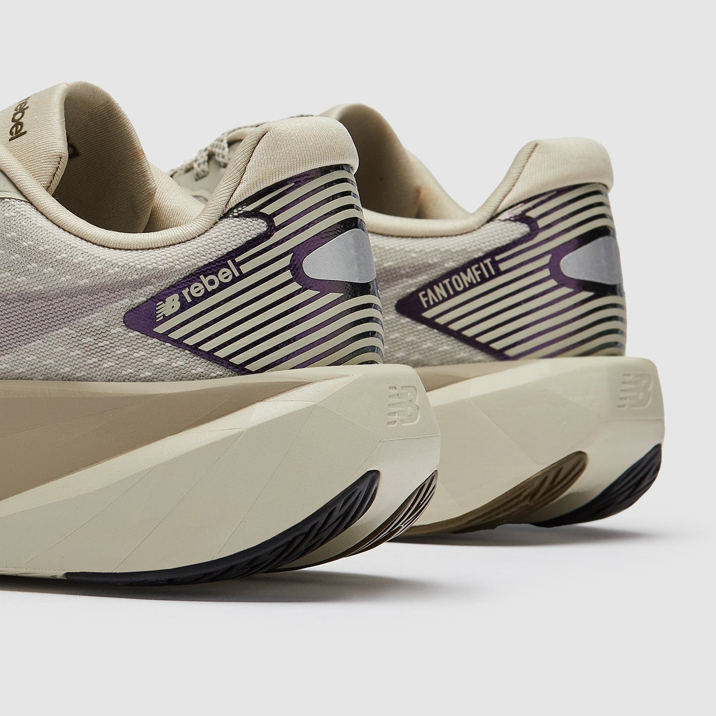 New Balance Womens FuelCell Rebel v5