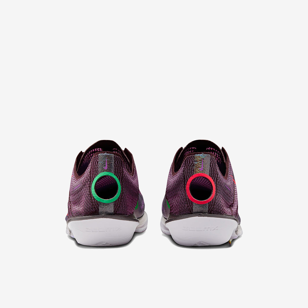 Nike Air Zoom Victory 2