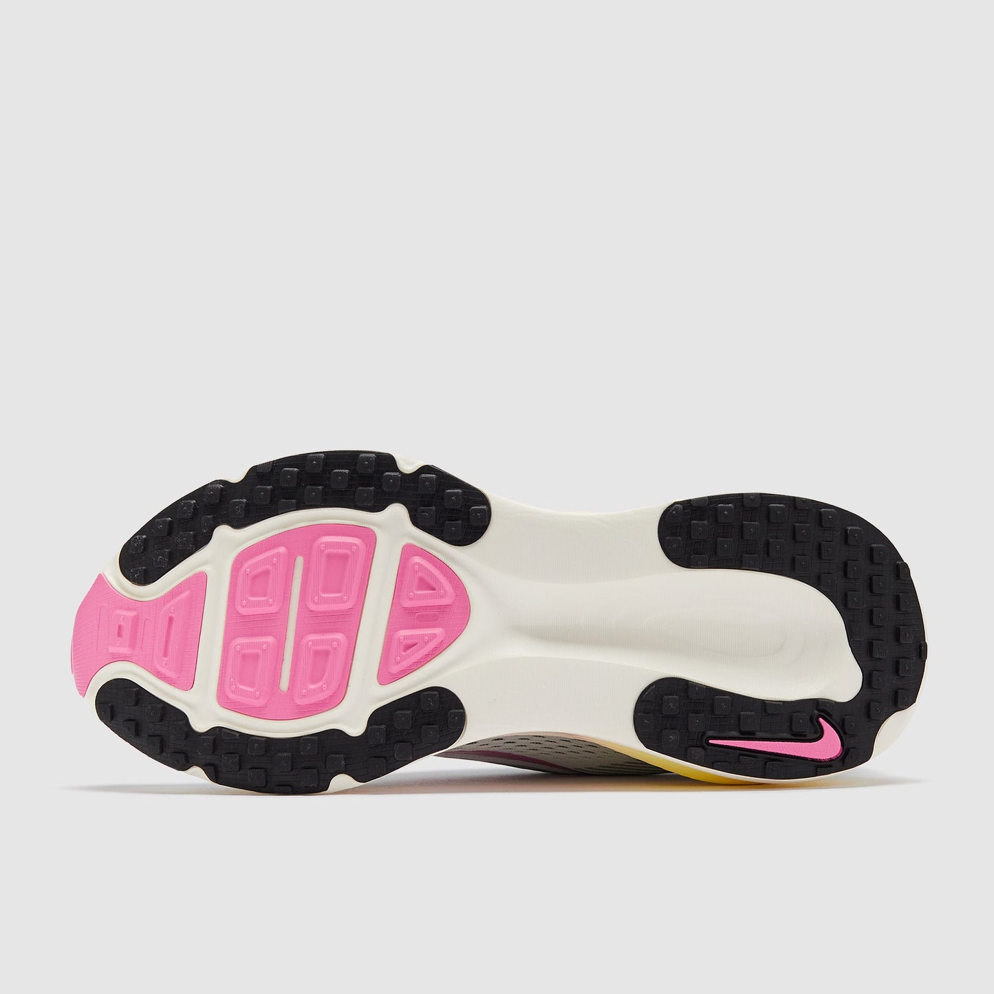 Nike Womens Vomero 18